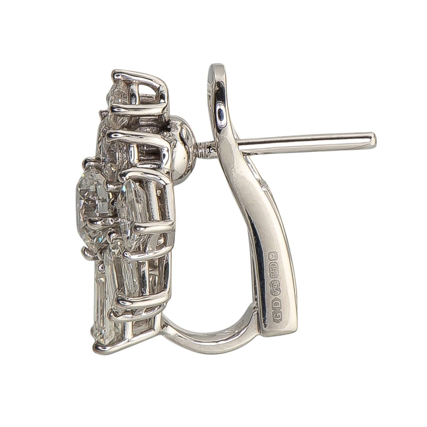 Graff White Emerald Cut and Round Diamond Earrings RGE1251