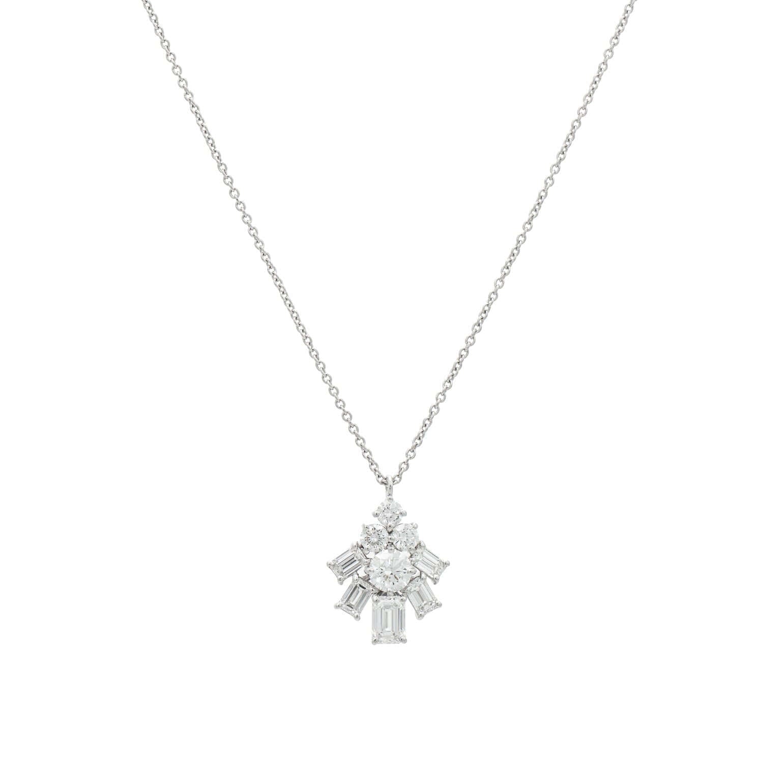 Graff platinum pendant featuring emerald cut and round diamonds, Classic Graff collection, exquisite craftsmanship, 2.00 carats